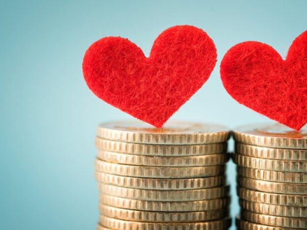 Joint bank account or separate? The approach you choose depends on you and your partner's financial history and goals, says financial therapist Lindsay Bryan-Podvin. 