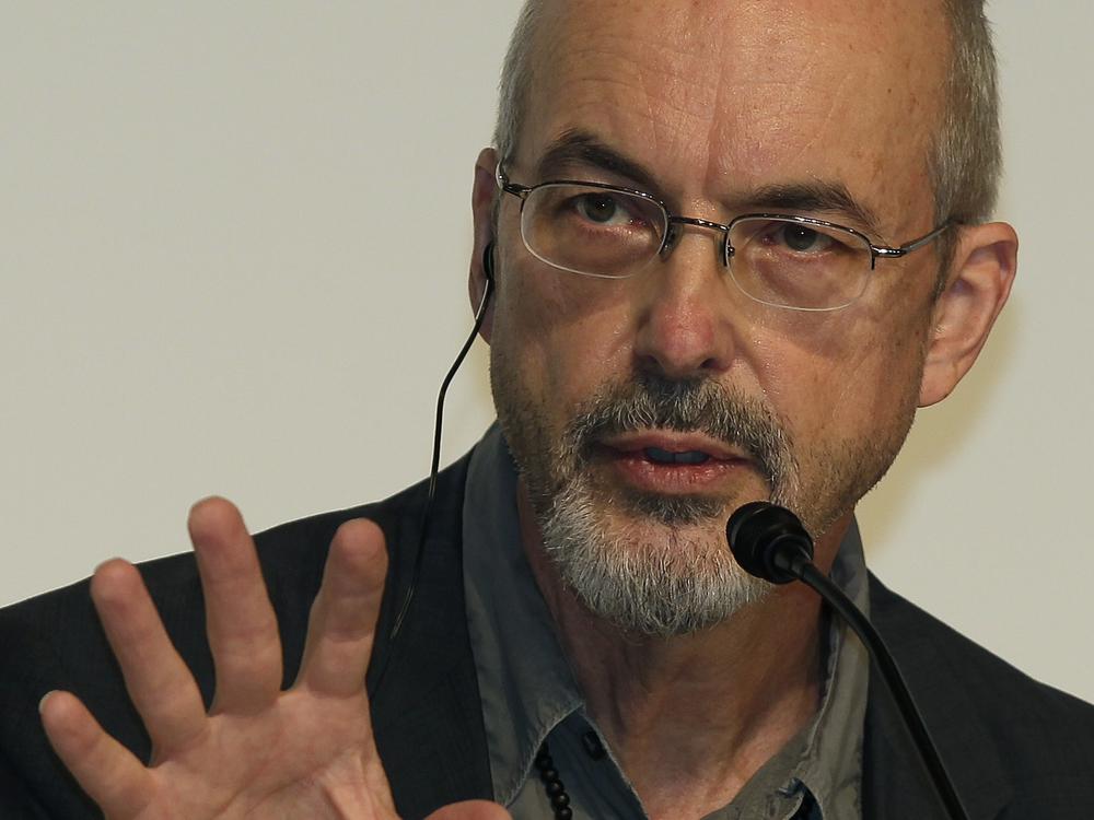 Artist Bill Viola speaks at a press conference in Tokyo in 2011. 