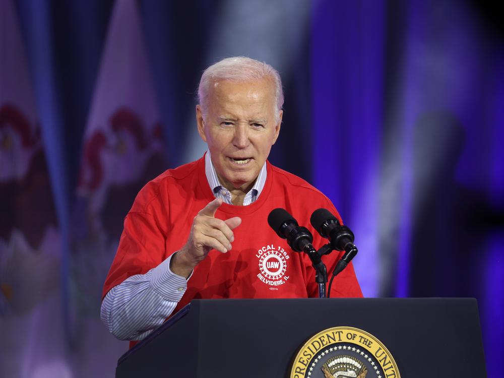 President Biden speaks to autoworkers at the Community Complex Building on November 09, 2023 in Belvidere, Illinois. Biden was in Belvidere to celebrate the reopening of Stellantis' Belvidere Assembly Plant and the settlement of the United Auto Workers strike. Stellantis has agreed to build a new midsize pickup truck and open a new electric vehicle battery plant at the Belvidere facility which has been shuttered since February.