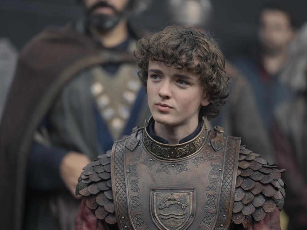 Lord Oscar Tully (Archie Barnes) isn't picking up what Daemon's putting down.                   