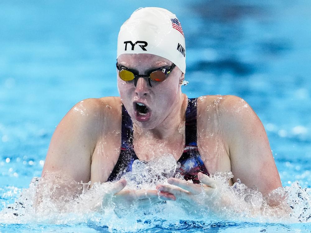 Lilly King, of the United States, competes during a heat in the women's 200-meter breaststroke at the 2024 Summer Olympics Wednesday in Nanterre, France.