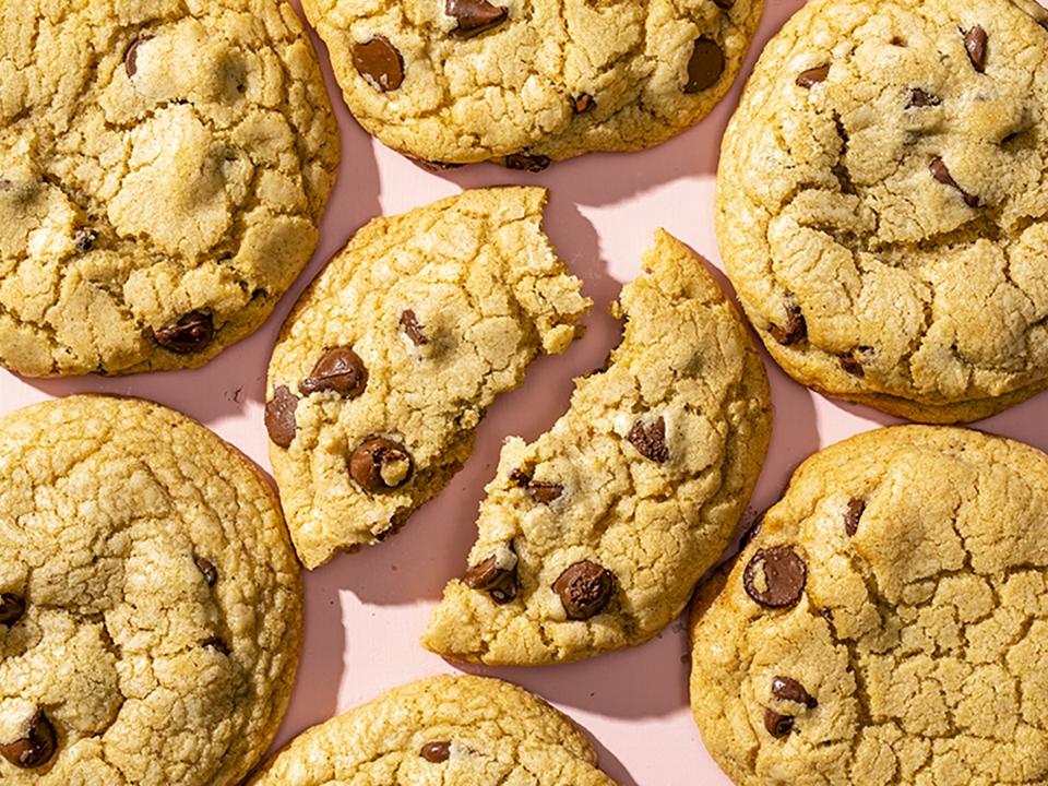 These chocolate chip cookies from America's Test Kitchen are yummy. But can they top a cookie created by AI?