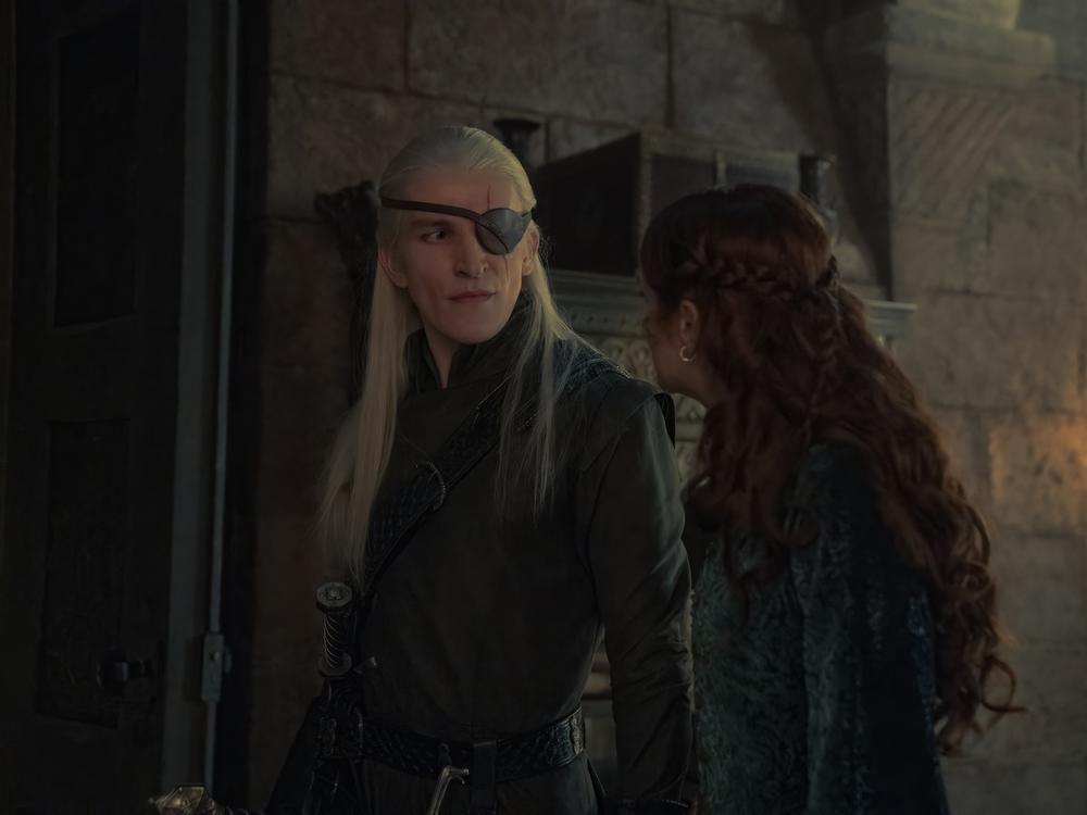 Aemond (Ewan Mitchell) and Alicent (Olivia Cooke) don't see eye to eye.