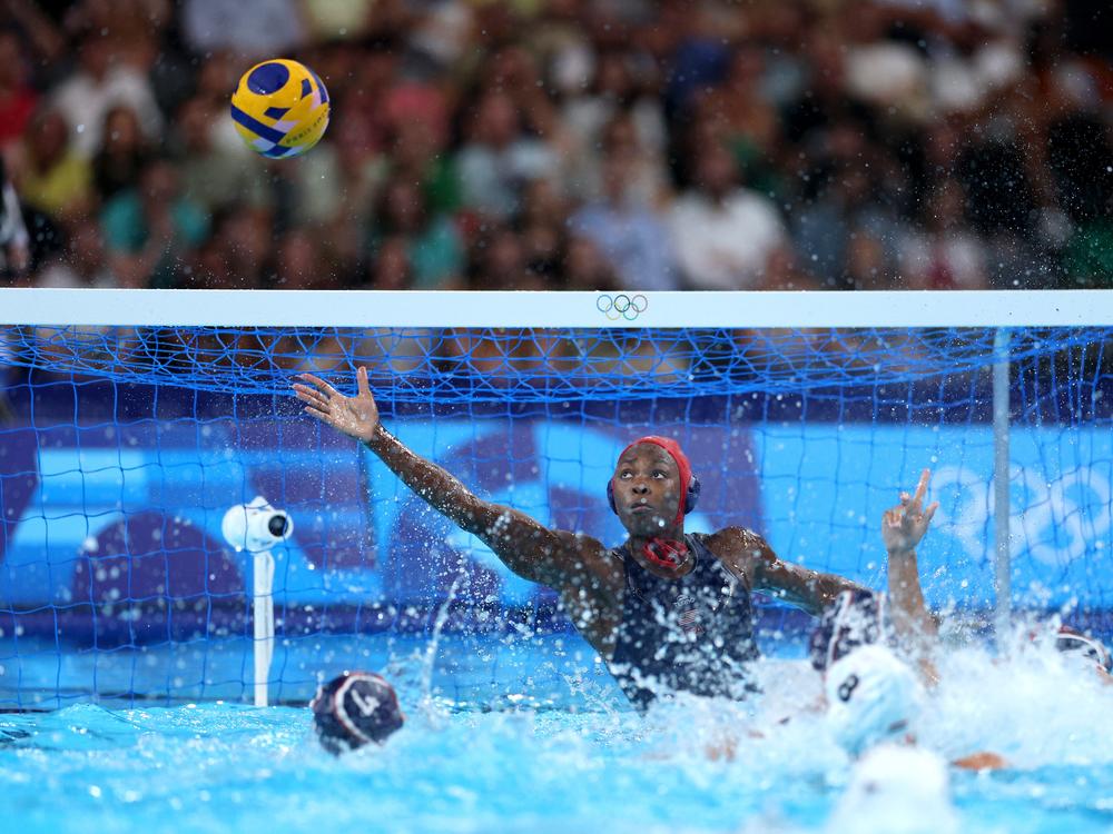 Ashleigh Johnson in the women's quarterfinal match between Hungary and the United States on day 11 of the Olympics.
