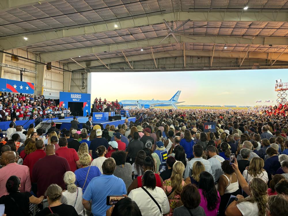 The scene from a Kamala Harris and Tim Walz rally in Detroit on Aug. 7. Former President Donald Trump falsely claimed that another picture of the rally showing a large crowd was generated by artificial intelligence.