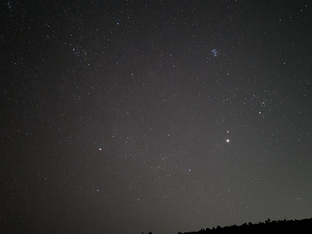 In this image taken on Aug. 11, Mars and Jupiter can be seen on the right. Jupiter is the brighter of the two planets and situated below Mars.