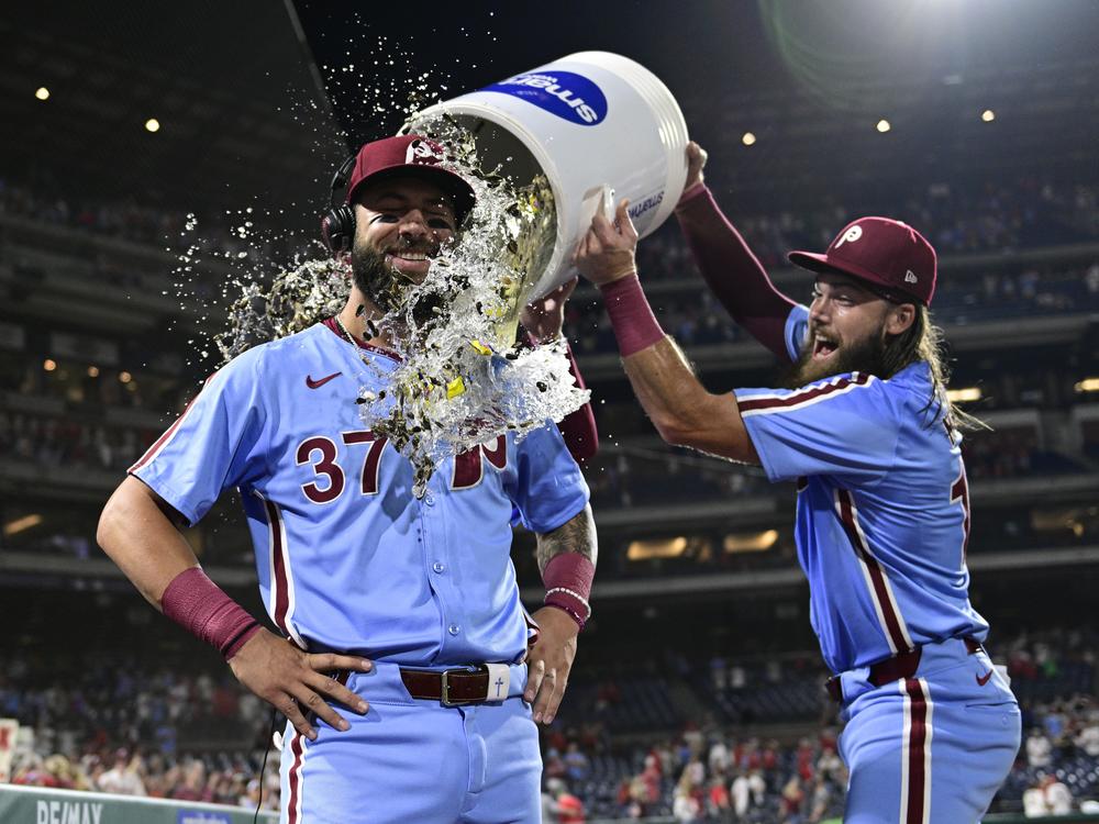 Weston Wilson, center, after a victory over the Washington Nationals on Aug. 15, 2024.