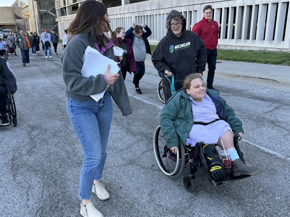  Participants practice for several days before test-driving their new skills outdoors, in situations they're likely to encounter in everyday life.