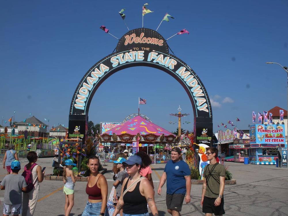  Indiana’s state fair will bring animals from across the state together. Experts say it poses a risk for the spread of bird flu