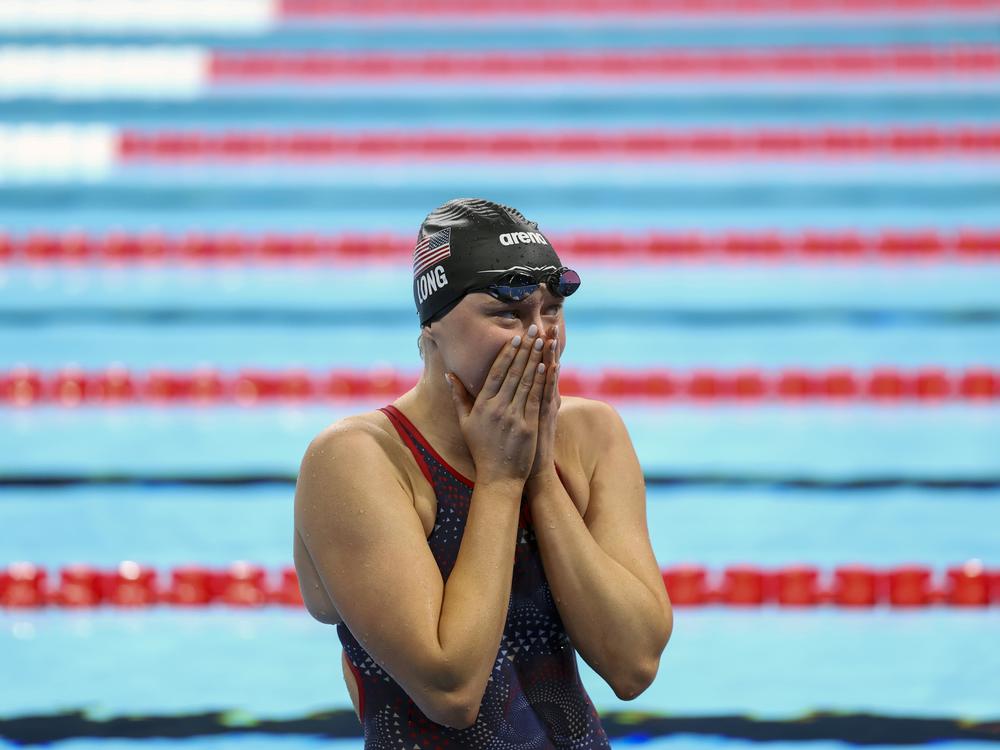 Jessica Long of the U.S. reacts after placing first in the gold medal women's 400 freestyle S8 final on Wednesday. 