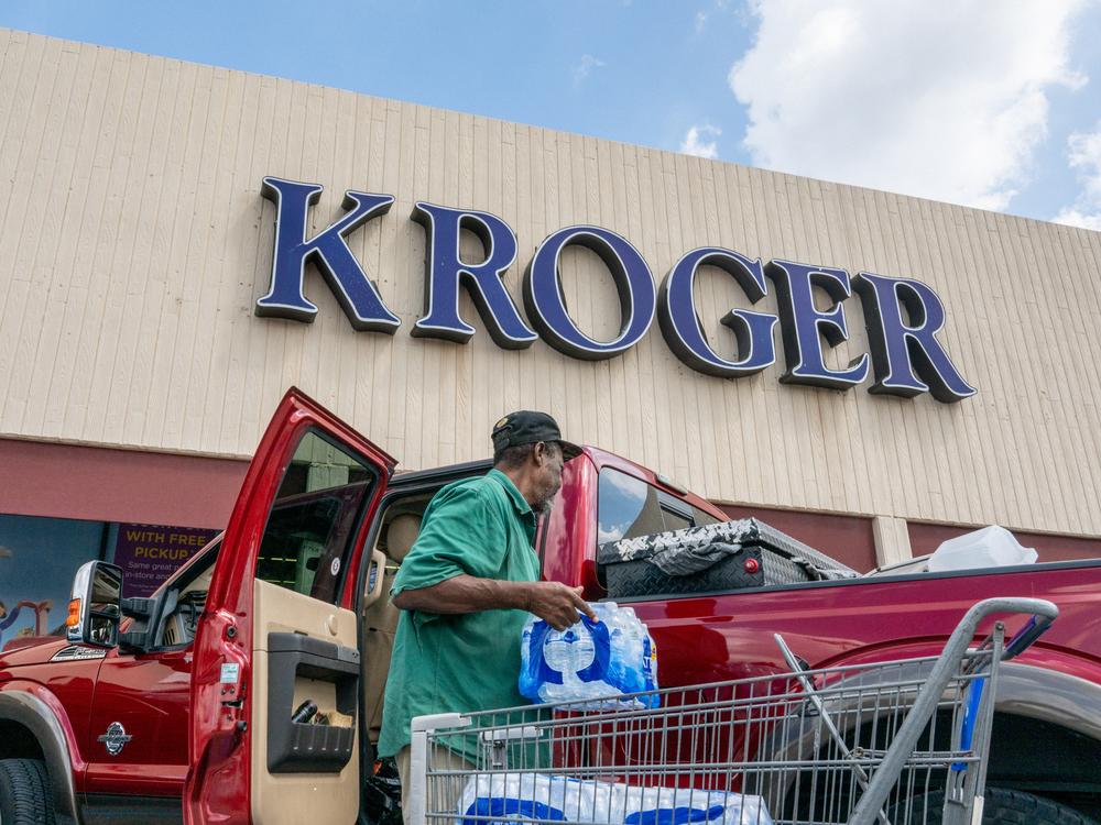 A shopper loads his truck at a Kroger grocery store in Houston on Sept. 9, 2022.
