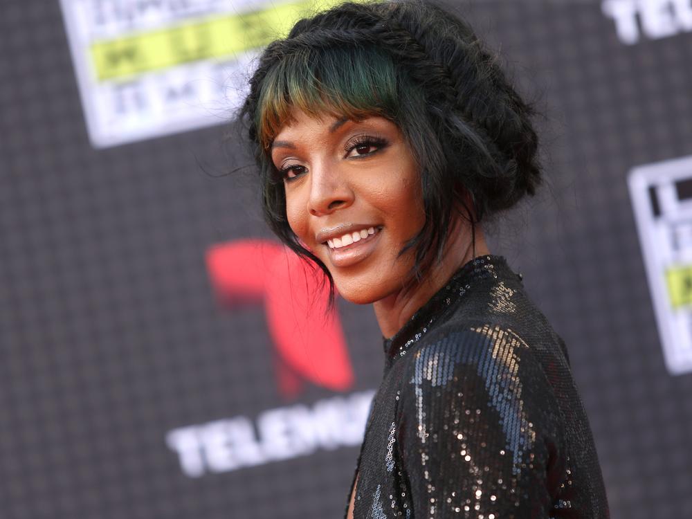 Dawn Richard arrives at the Latin American Music Awards at the Dolby Theatre on Thursday, Oct. 8, 2015, in Los Angeles.