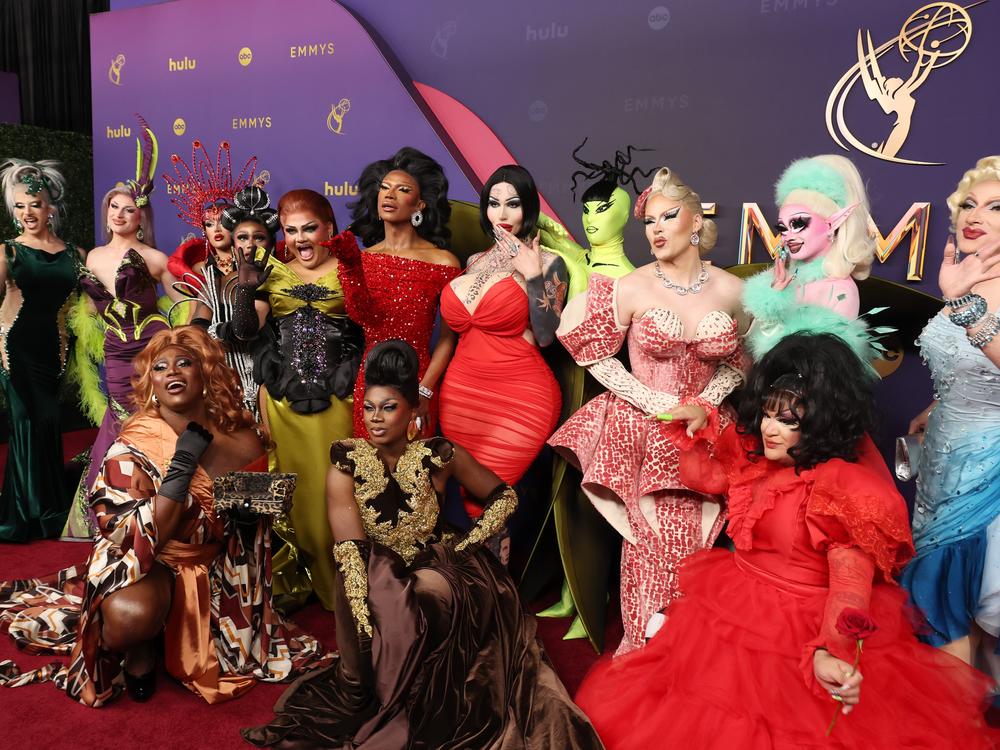 (L-R) Mirage, Amanda Tori Meating, Morphine Love Dion, Sapphira Cristál, Mhi'ya Iman Le'Paige, Geneva Karr, Hershii LiqCour-Jeté, Plane Jane, Xunami Muse, Nymphia Wind, Q, Megami, Dawn and Plasma
