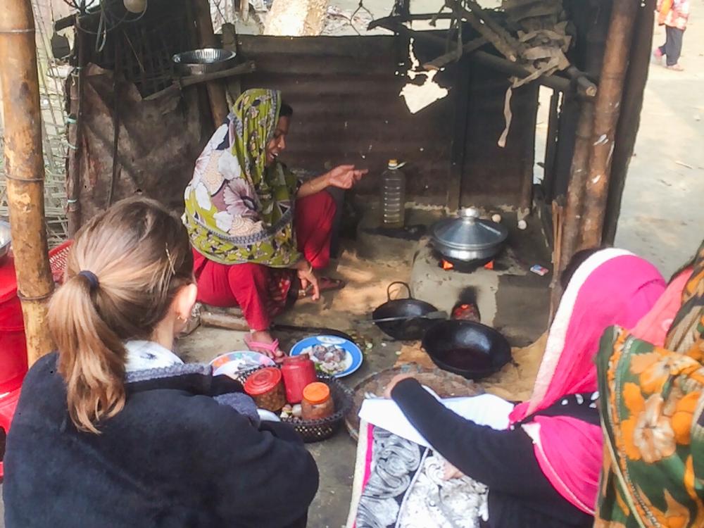 In January 2017, as part of an investigation of lead poisoning, Jenna Forsyth of Stanford met with women in Bangladesh's Kishoreganj District to better understand their purchasing and cooking practices. 