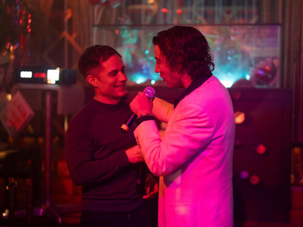In Hulu's<em> La Máquina</em>, Gael García Bernal plays aging boxer Esteban 