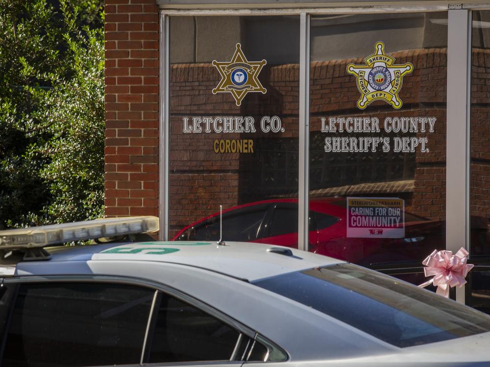 The Letcher County Sheriff’s Office is located behind the courthouse. Before becoming sheriff, Mickey Stines had served for years as Jugde Kevin Mullins' bailiff.