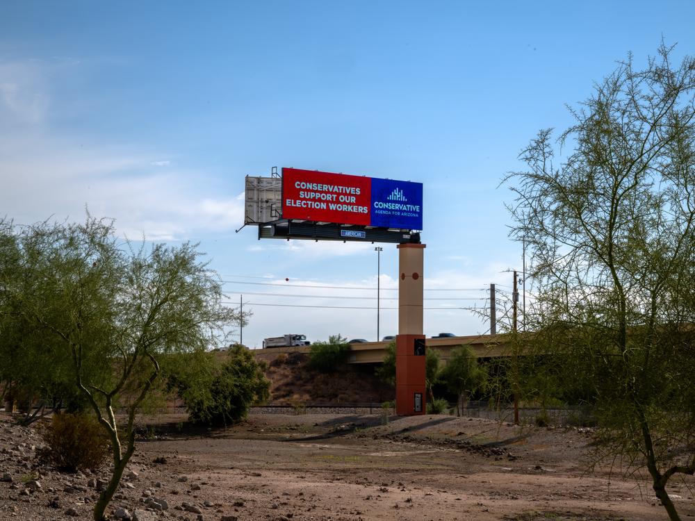 Conservative Agenda for Arizona is running an ad campaign to show appreciation for election workers in Phoenix.