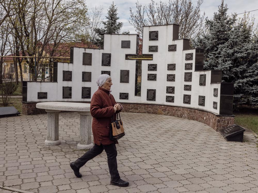 A memorial to those who died in the early 1990s the separatist war over Transnistria, in Varniţa, Moldova, March 31, 2023.