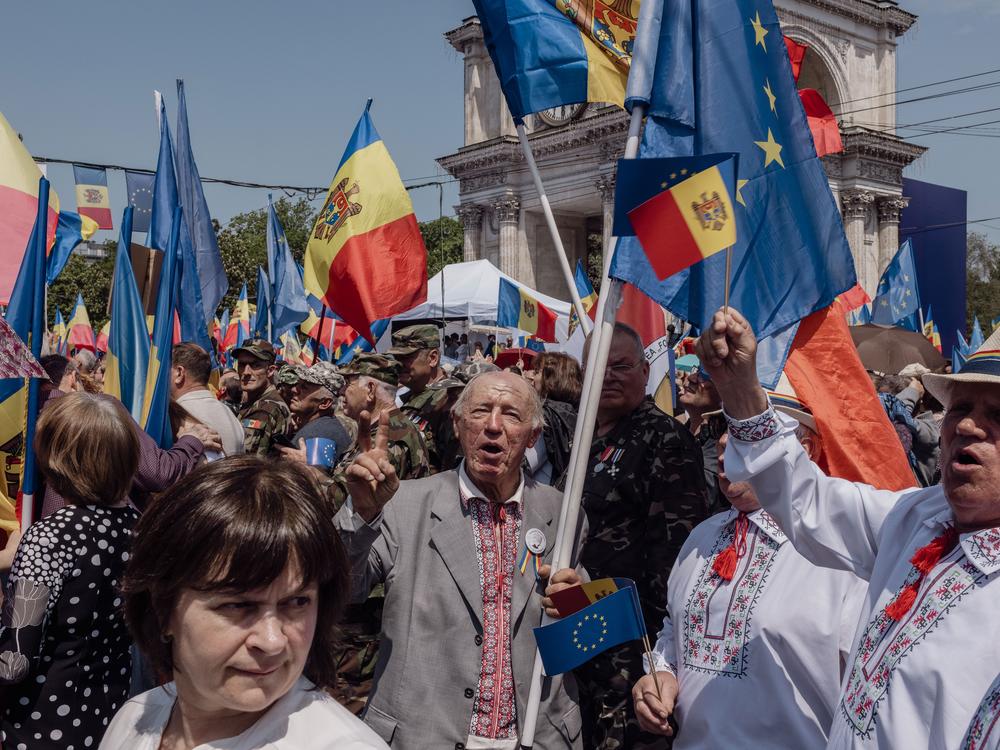 A demonstration in support of European Union integration, in Chișinău, Moldova, May 21, 2023.