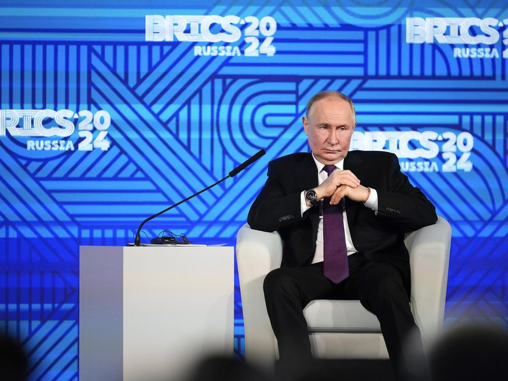 Russian President Vladimir Putin attends the BRICS business forum in Moscow, Russia, on Oct. 18, 2024.