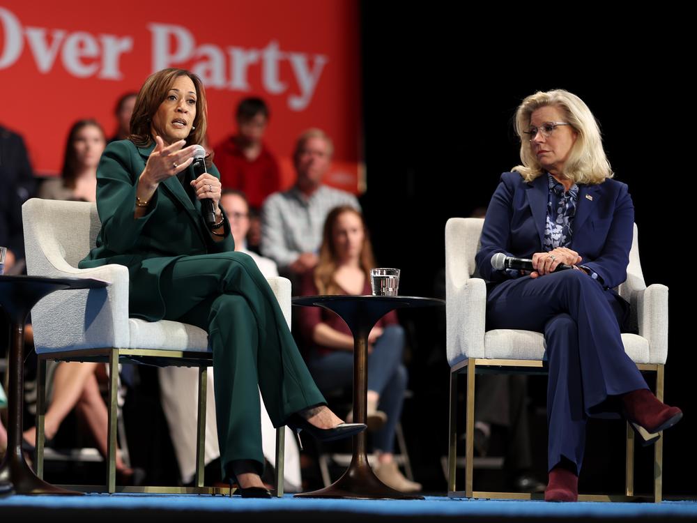 Democratic presidential nominee and Vice President Harris holds a campaign event with former U.S. Rep. Liz Cheney, R-Wyo., on Oct. 21 in Brookfield, Wis.