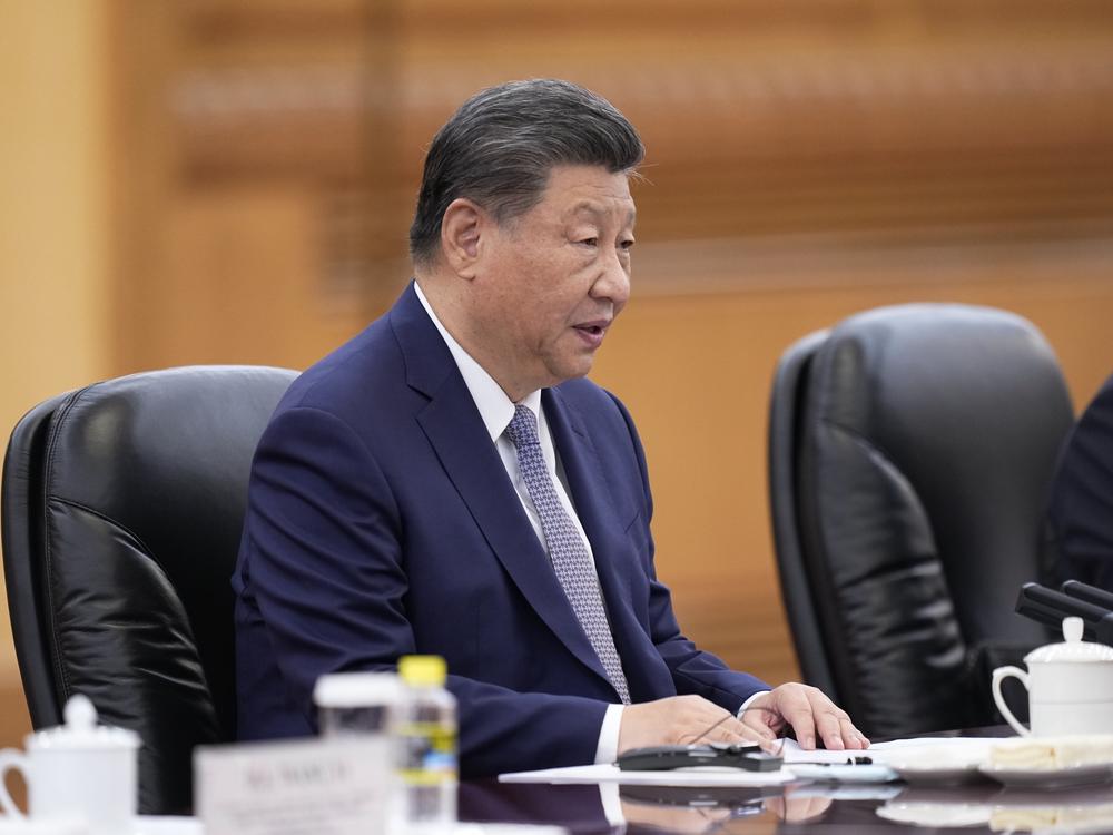 Chinese President Xi jinping speaks during a meeting with Finnish President Alexander Stubb at the Great Hall of the People on Tuesday.