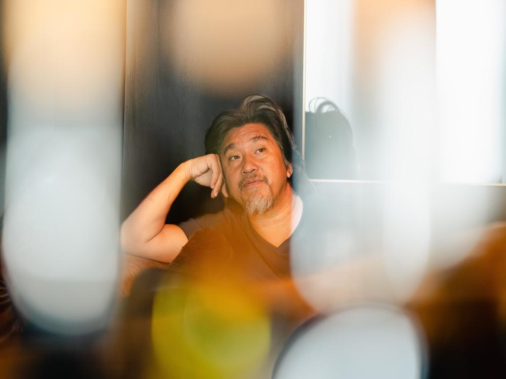 Celebrity chef, author and restaurateur Edward Lee offers a fine dining experience using the finest <em>Hansik </em>ingredients from the Korean peninsula.