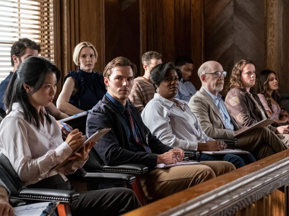 Nicholas Hoult (front row, center) plays Justin Kemp in<em> Juror #2.</em>