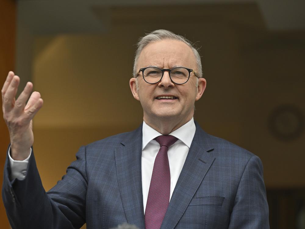Australian Prime Minister Anthony Albanese discusses legislation that would male 16 years as a minimum age for children to use social media at a press conference in Canberra, Thursday, Nov. 7, 2024.