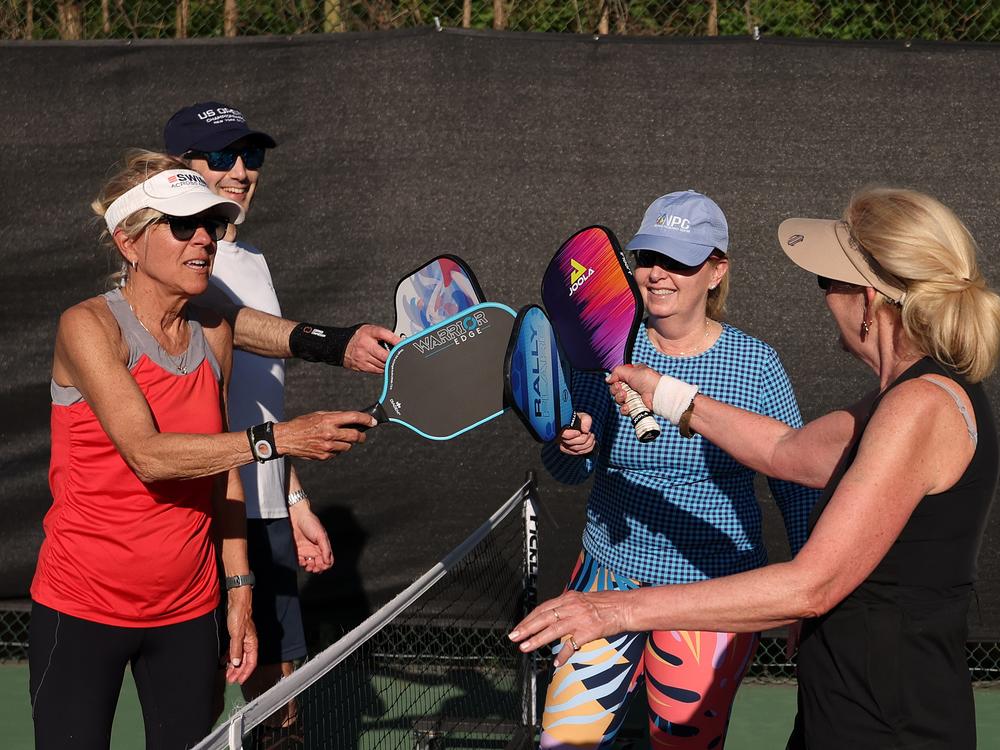 With the growing popularity of pickleball, paddles are expected to be one of the most popular gifts this year.