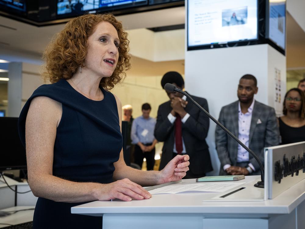 <em>Washington Post</em> Managing Editor Matea Gold, shown in May making remarks about the paper winning Pulitzer Prizes, is headed to the rival <em>New York Times. </em>Acting <em>Post </em>Executive Editor Matt Murray blocked publication of a story about her departure, saying the paper should not cover itself. Her decision to leave caps a year of crises for the <em>Post</em> involving its leadership and its finances.