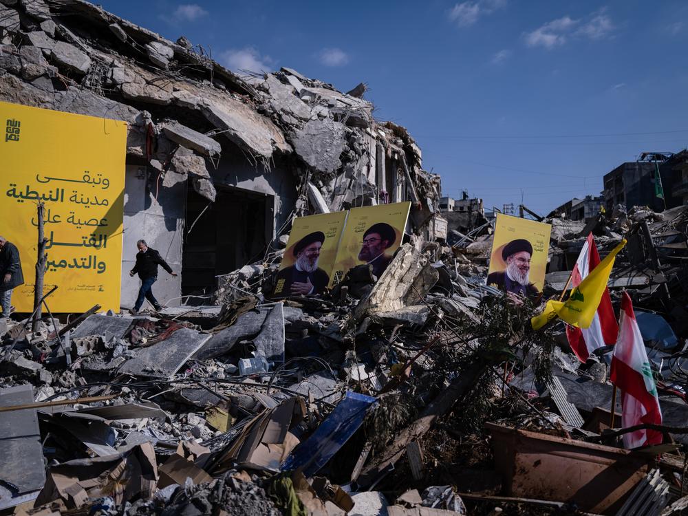 Rubble in central Nabatieh, a Hezbollah stronghold, is left after Israeli strikes. Hezbollah has vowed to rebuild it.