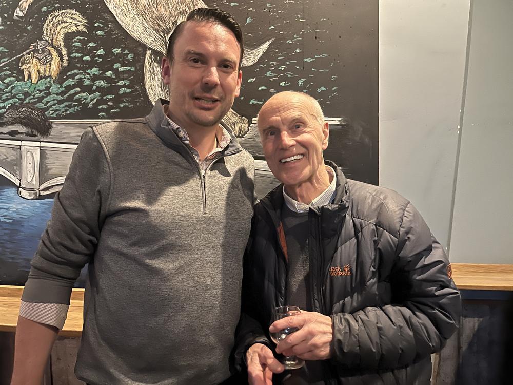 Robert Christoffel, left, and Werner Hein at a Stammtisch in Washington, D.C., earlier this month.