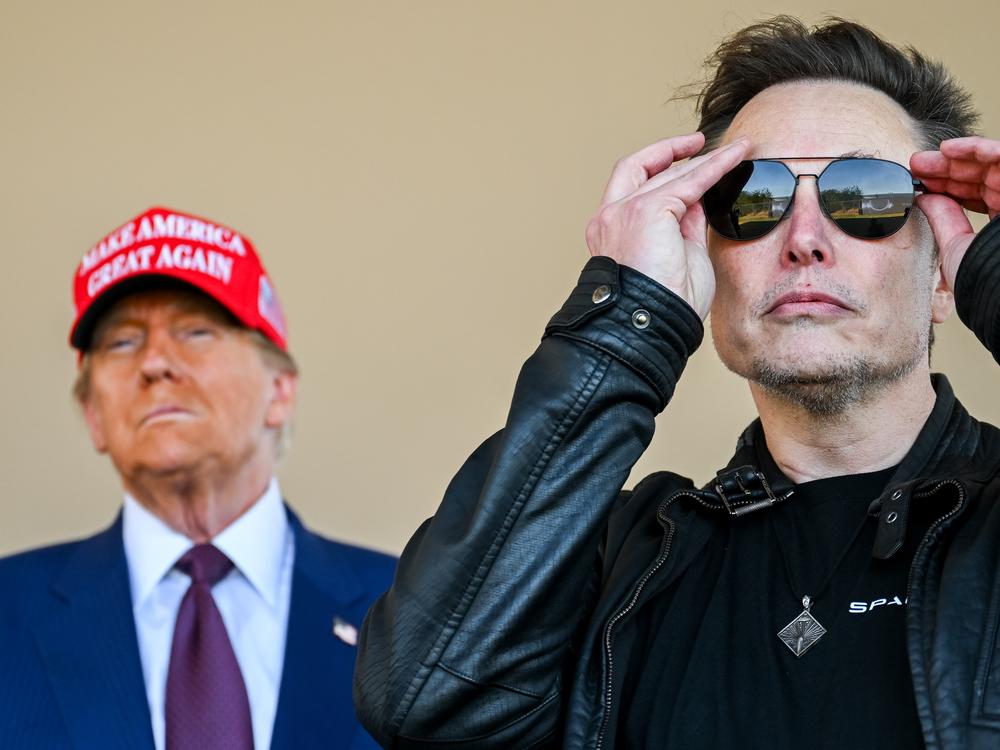 BROWNSVILLE, TEXAS - NOVEMBER 19: U.S. President-elect Donald Trump and Elon Musk watch the launch of the sixth test flight of the SpaceX Starship rocket on November 19, 2024 in Brownsville, Texas. SpaceX's billionaire owner, Elon Musk, a Trump confidante, has been tapped to lead the new Department of Government Efficiency alongside former presidential candidate Vivek Ramaswamy. (Photo by Brandon Bell/Getty Images)