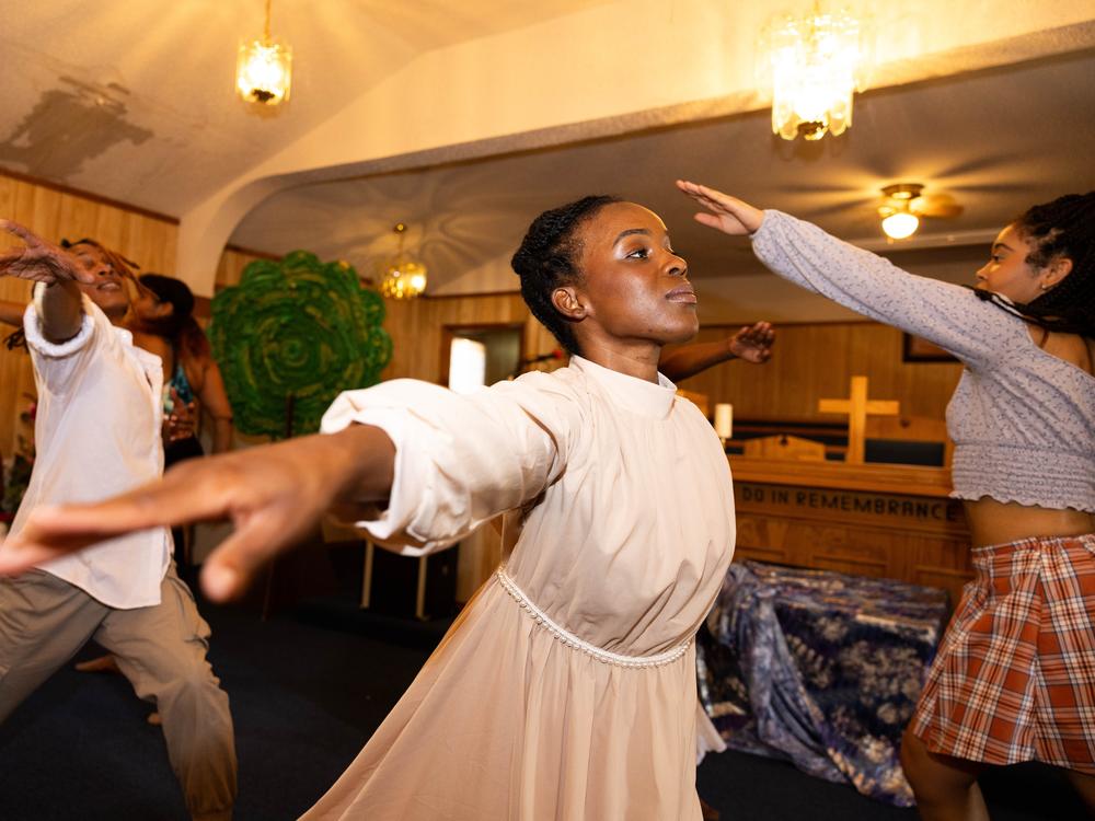 LaKendra Howard as Winnie Shankle performing during the annual Texas Pea Festival in Shankleville, Texas, on June 22. The FairyTale Project is an African-American dance group focusing on stories of Freedomtown and people in Texas. Full story <a href=