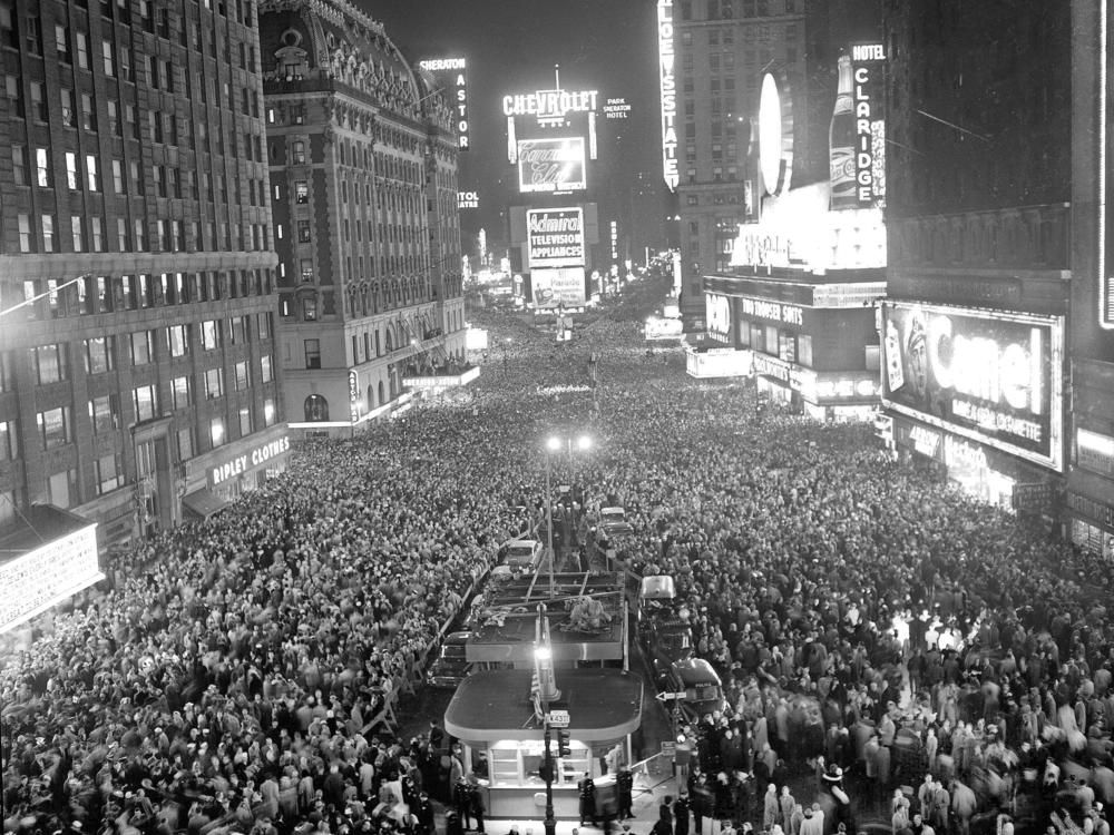 An estimated 350,000 revelers gathered to welcome the new year in New York's Times Square on Jan. 1, 1958.