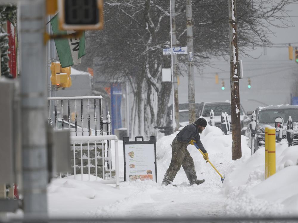A cold front, combined with potential lake-effect snow — as seen here in Erie, Pa., in December — could bring freezing temperatures and travel disruptions to much of the central and eastern United States.