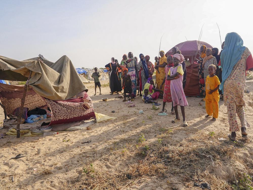 Sudanese refugees arrive in Acre, Chad, Oct 6. 2024.