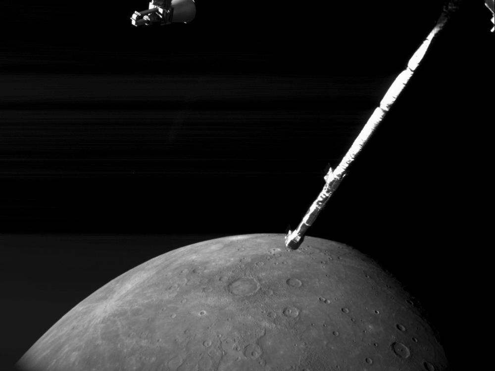 A spacecraft got up close and personal with the surface of Mercury this week.