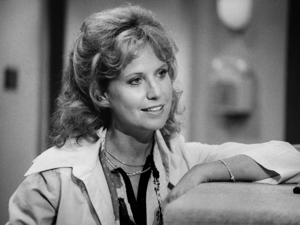 Leslie Charlson played Dr. Monica Quartermaine on <em>General Hospital. </em>She's shown above in 1982.