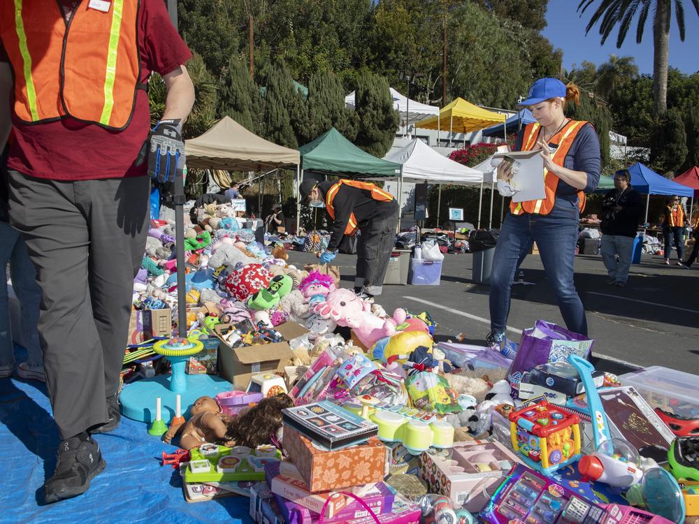The Magic Castle opened its parking lot to the public as a donation drop off and pick-up center to support the tens of thousands of wildfire evacuees and victims across the county.