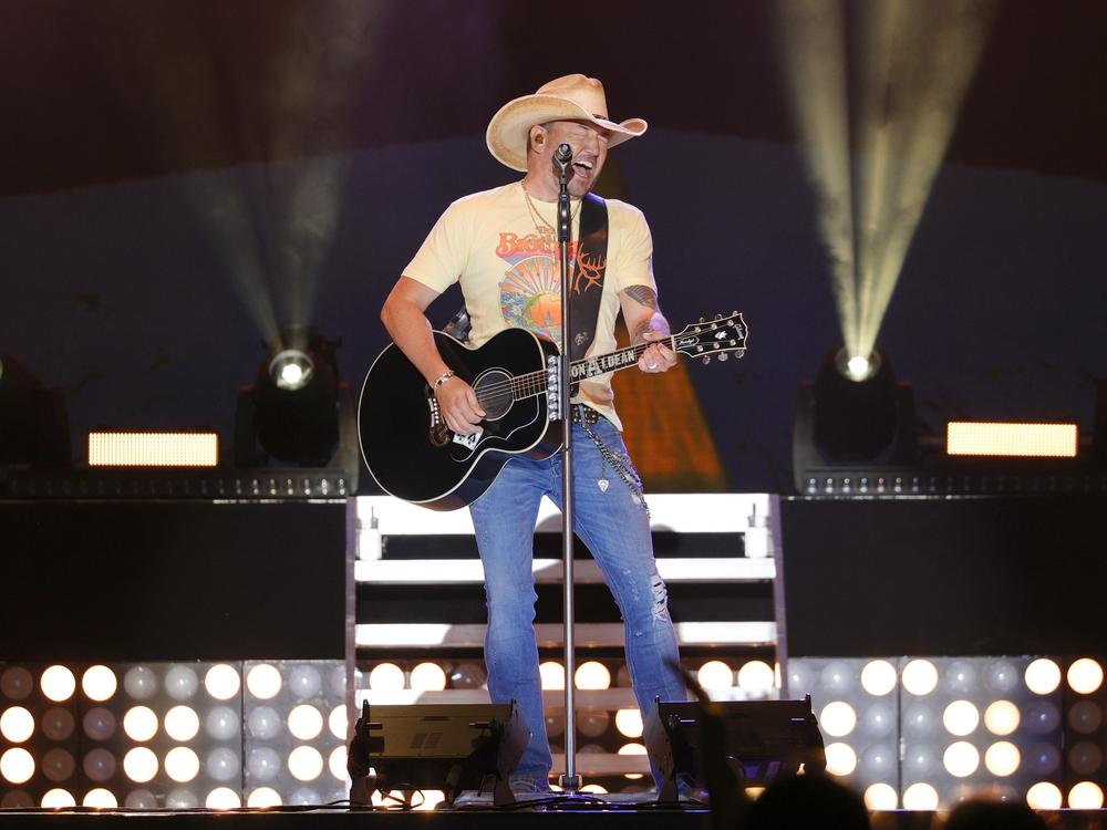 Jason Aldean is set to perform at the Liberty Ball.