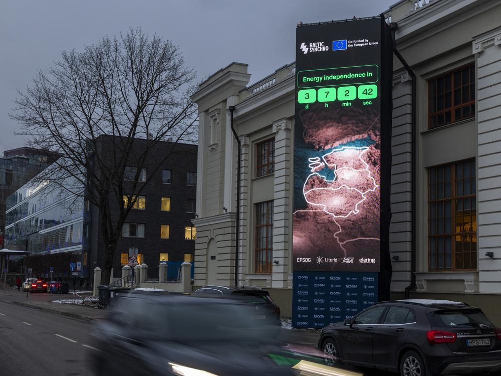A screen near the Energy Museum and Mindaugas Bridge indicates that on February 8 the Baltic States will disconnect from the Russian electricity grid to synchronise with Continental Europe, in Vilnius, Lithuania on Feb. 4, 2025.