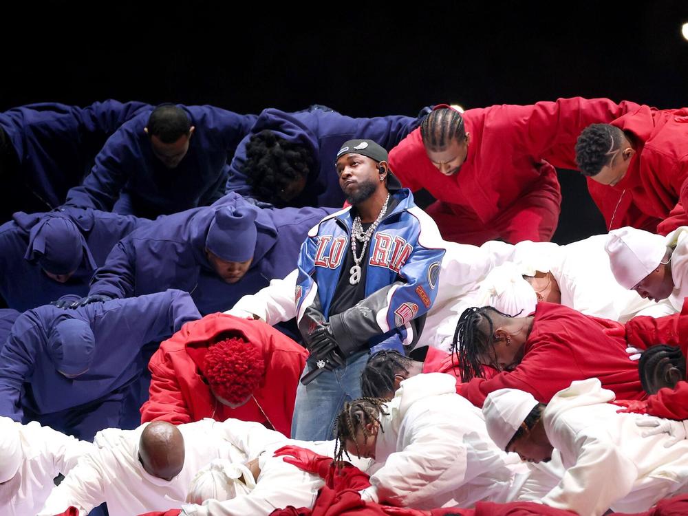 NEW ORLEANS, LOUISIANA - FEBRUARY 09: Kendrick Lamar performs onstage during Apple Music Super Bowl LIX Halftime Show at Caesars Superdome on February 09, 2025 in New Orleans, Louisiana.