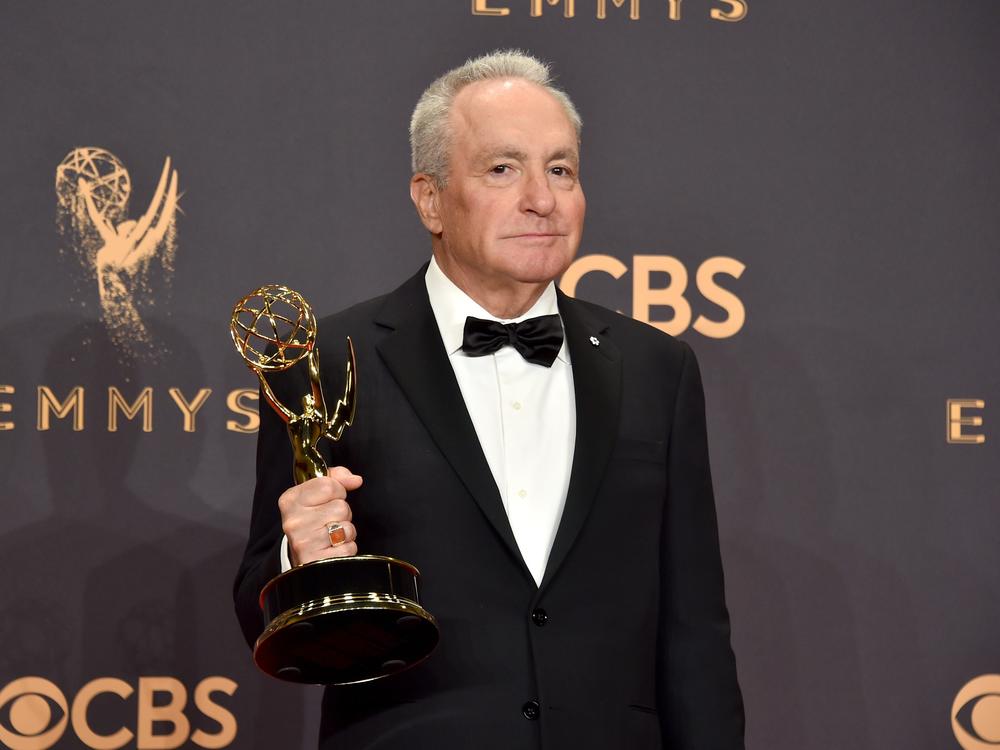 Lorne Michaels poses with his Emmy for Outstanding Variety/Sketch Series in 2017.