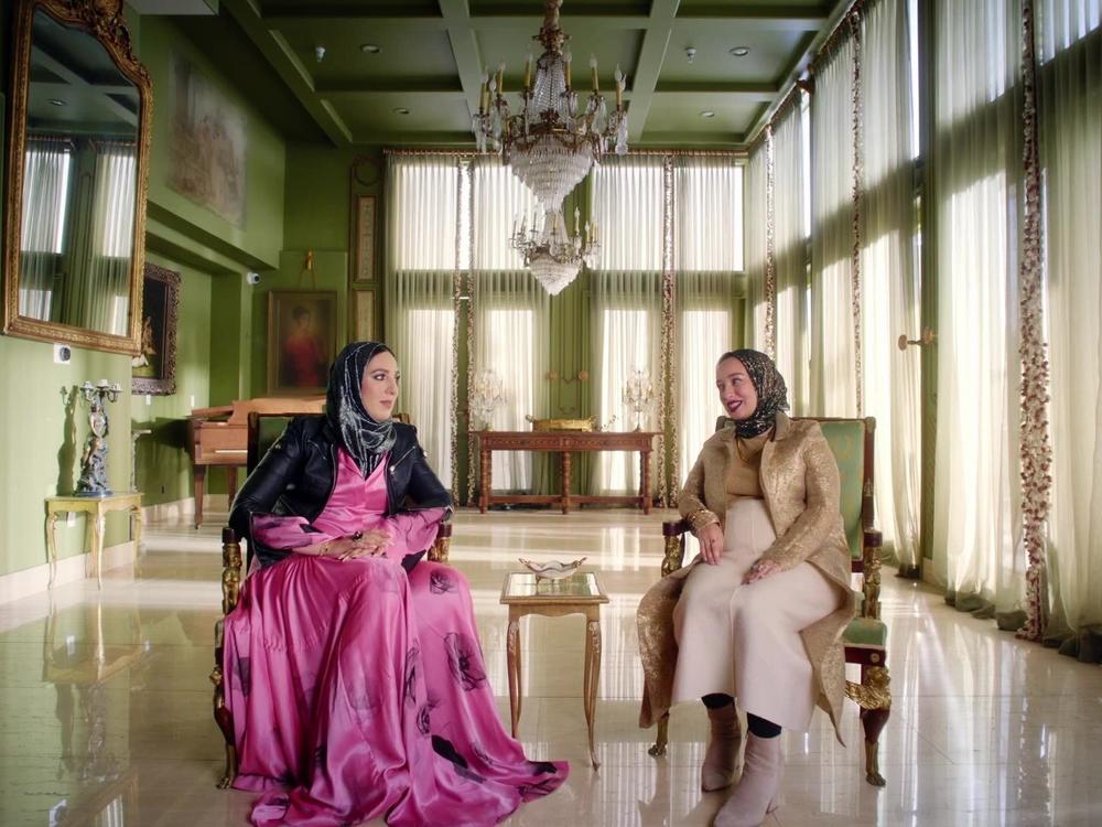 The hosts of <em>Muslim Matchmaker</em>, Yasmin Elhady (L) and Hoda Abrahim.