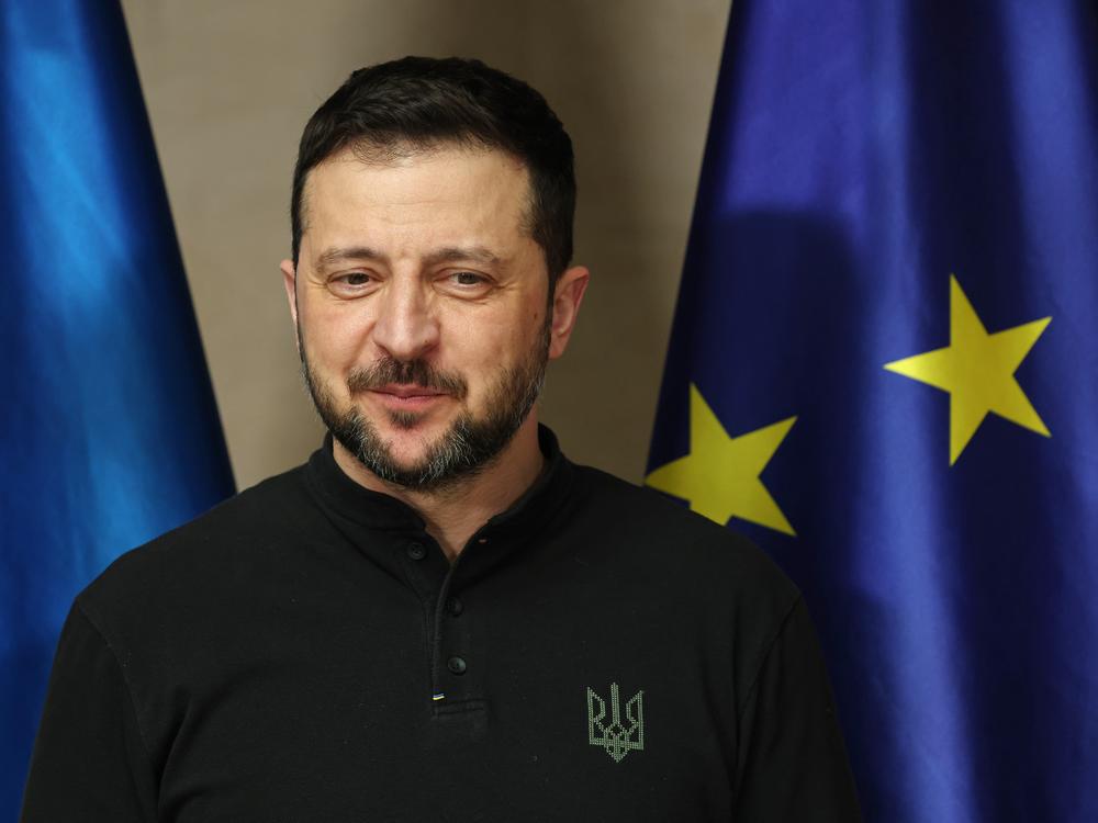 Ukrainian President Volodymyr Zelensky stands next to a flag of the European Union as he arrives to meet with German Chancellor Olaf Scholz at the Munich Security Conference last week.
