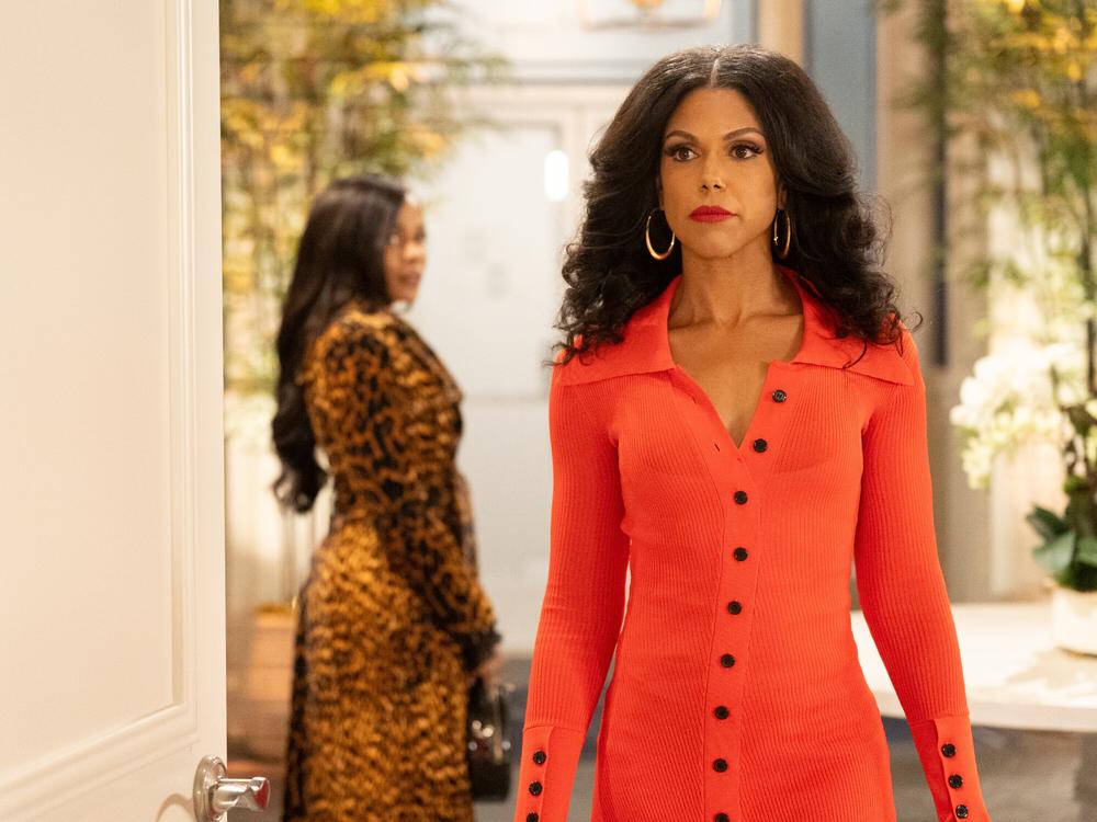 Karla Mosley as Dani Dupree Hamilton in <em>Beyond the Gates</em> on CBS.