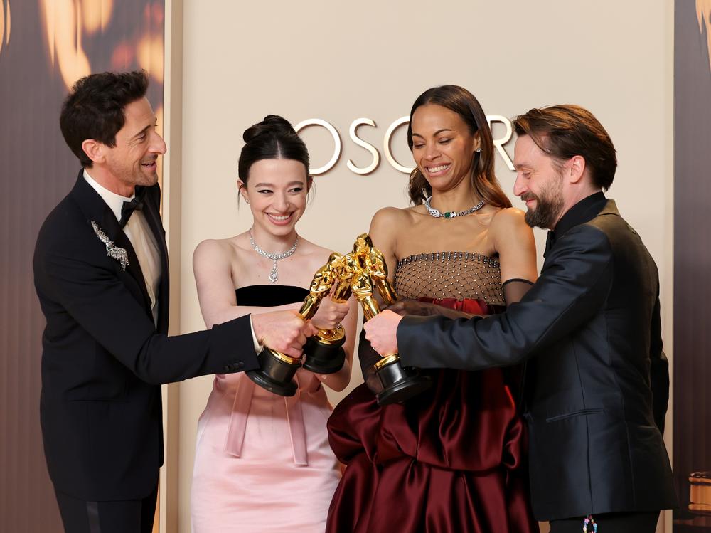 Adrien Brody, left, winner of the best actor award for <em>The Brutalist</em>, Mikey Madison, winner of the best actress award for <em>Anora</em>, Zoe Saldaña winner of the best actress in a supporting role award for <em>Emilia Pérez</em>, and Kieran Culkin winner of the best actor in a supporting role award for <em>A Real Pain</em>, pose in the press room during the 97th Academy Awards.