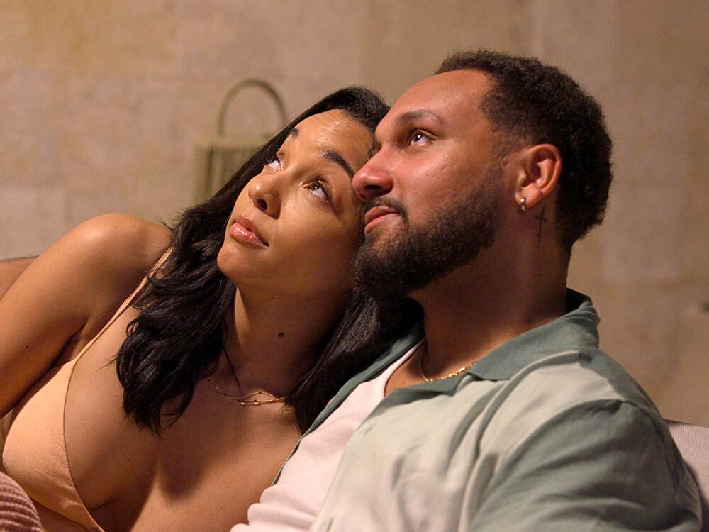 Virginia Miller, left, and Devin Buckley in <em>Love Is Blind. </em>